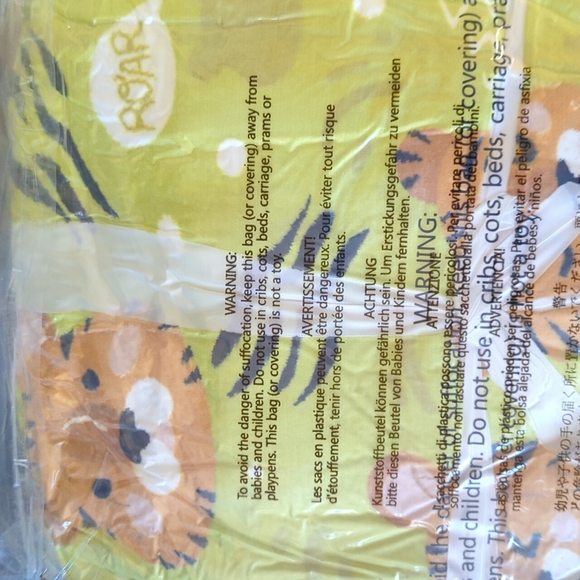 Adorable Blanket Sweater - Picture 3 of 3